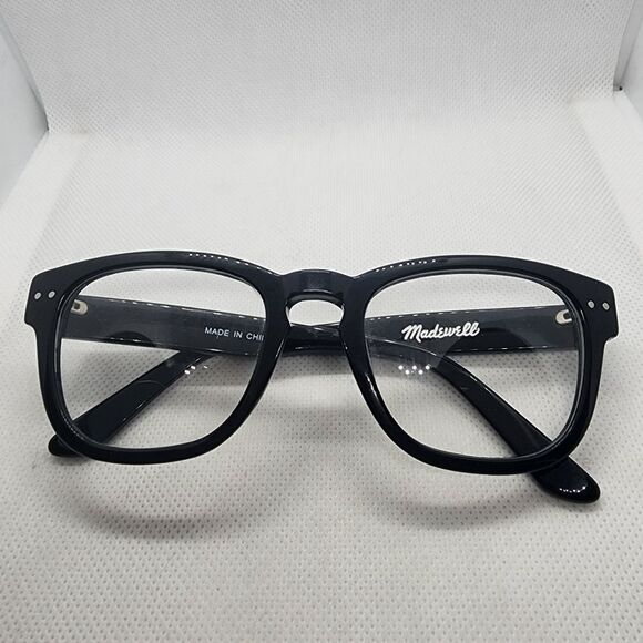 Madewell Black Glasses - Stylish and Sleek Eyewear - Picture 2 of 7